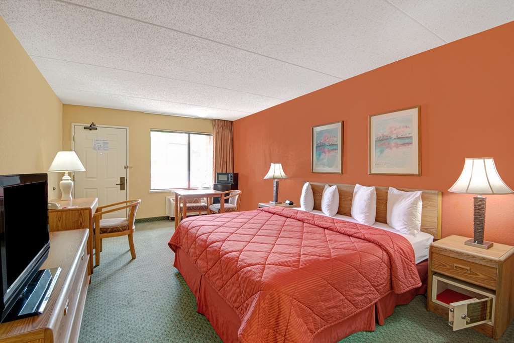 Ramada By Wyndham Albuquerque Airport Hotel Værelse billede