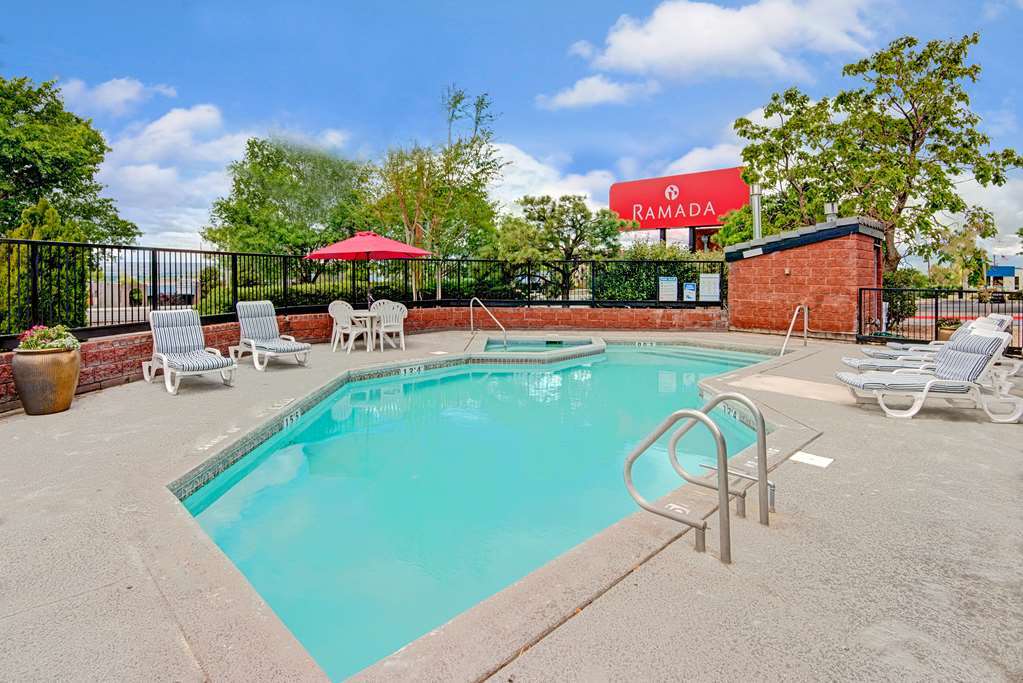 Ramada By Wyndham Albuquerque Airport Hotel Faciliteter billede